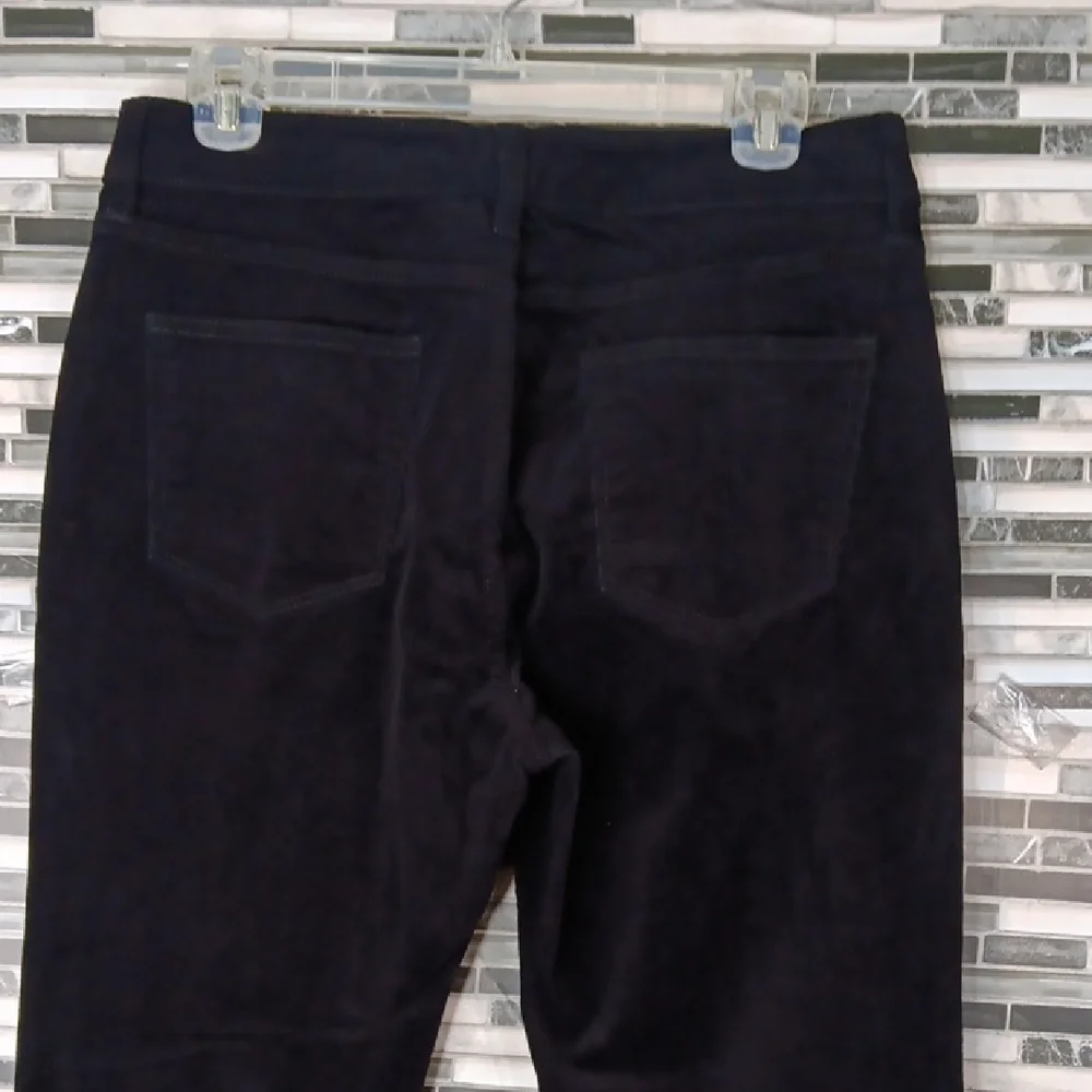 St. John's Bay Womens 10 Mid Rise Black Corduroy Slim Straight Pants Academia - Picture 12 of 13